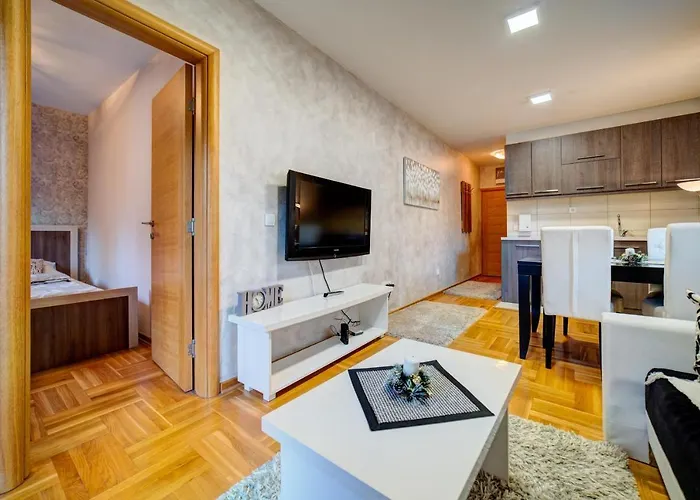 Dara Ζλάτιμπορ